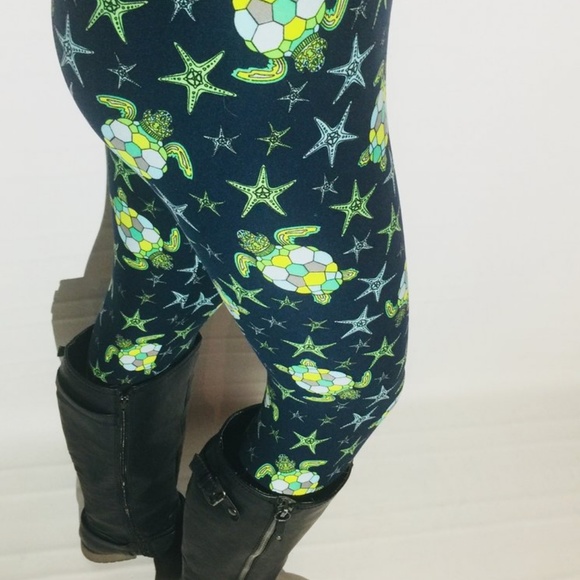 NEW WOMEN’S SEA TURTLES LEGGINGS OCEAN PRINT - Picture 2 of 5